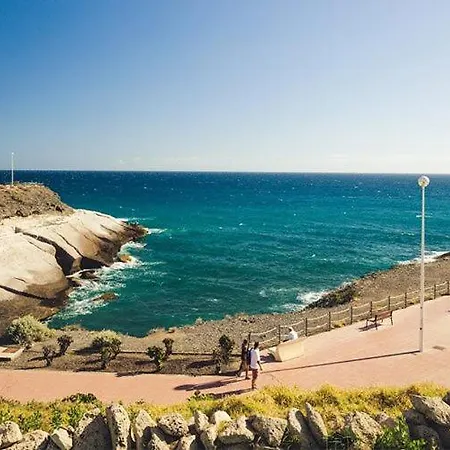 Playa Del Duque-amazing Views 2 Bedroom 아파트 *