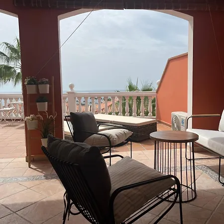 Playa Del Duque-amazing Views 2 Bedroom 아파트 *