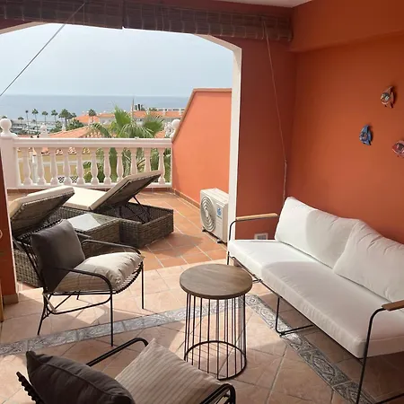 아파트 Playa Del Duque-amazing Views 2 Bedroom