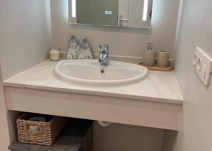 公寓 Playa Del Duque-amazing Views 2 Bedroom 阿德耶