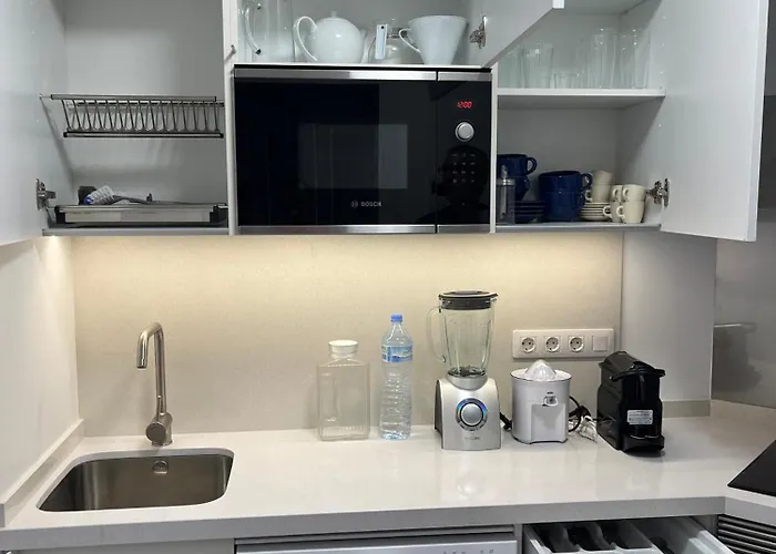 Playa Del Duque-amazing Views 2 Bedroom 公寓