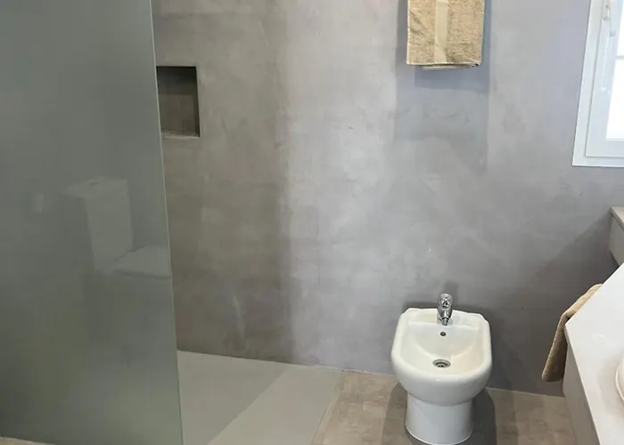 Playa Del Duque-amazing Views 2 Bedroom 公寓